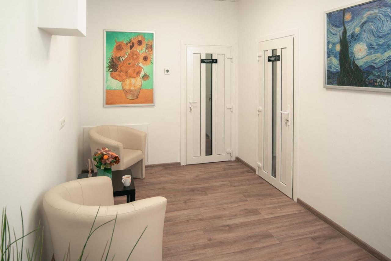 Laurentroom Center Ukmergė Kültér fotó