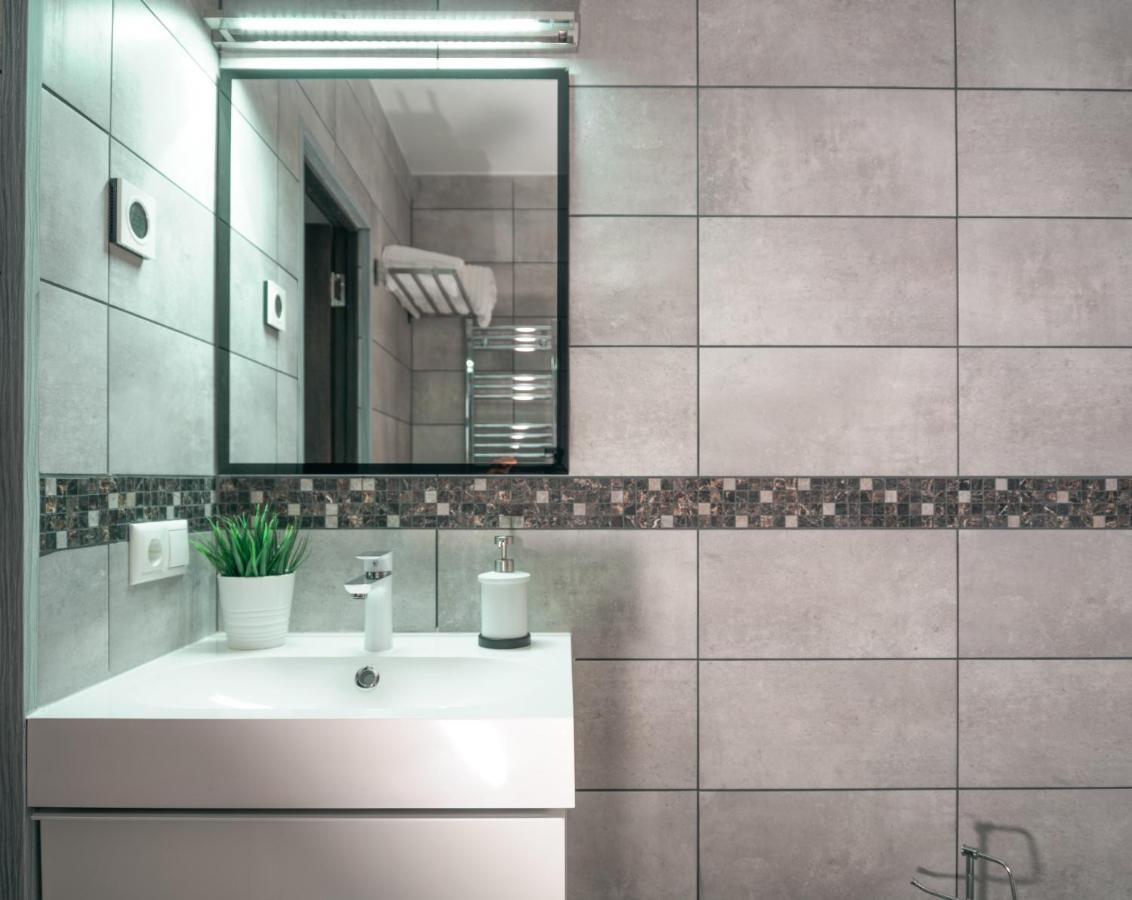 Laurentroom Center Ukmergė Kültér fotó
